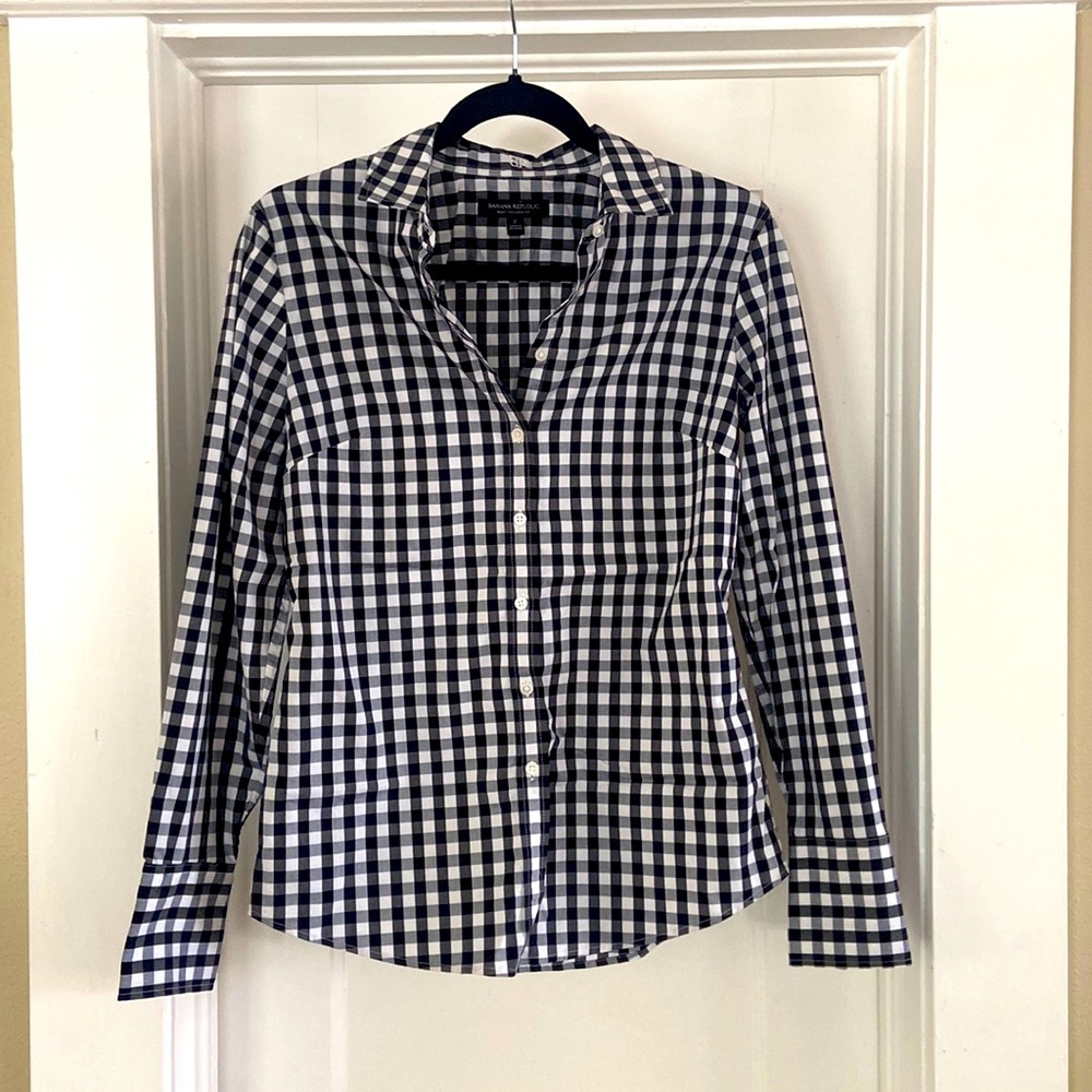Banana Republic black checkered button down